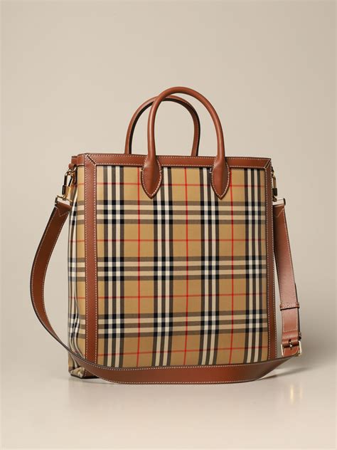 bagnosciuma burberry|burberry handbags designer.